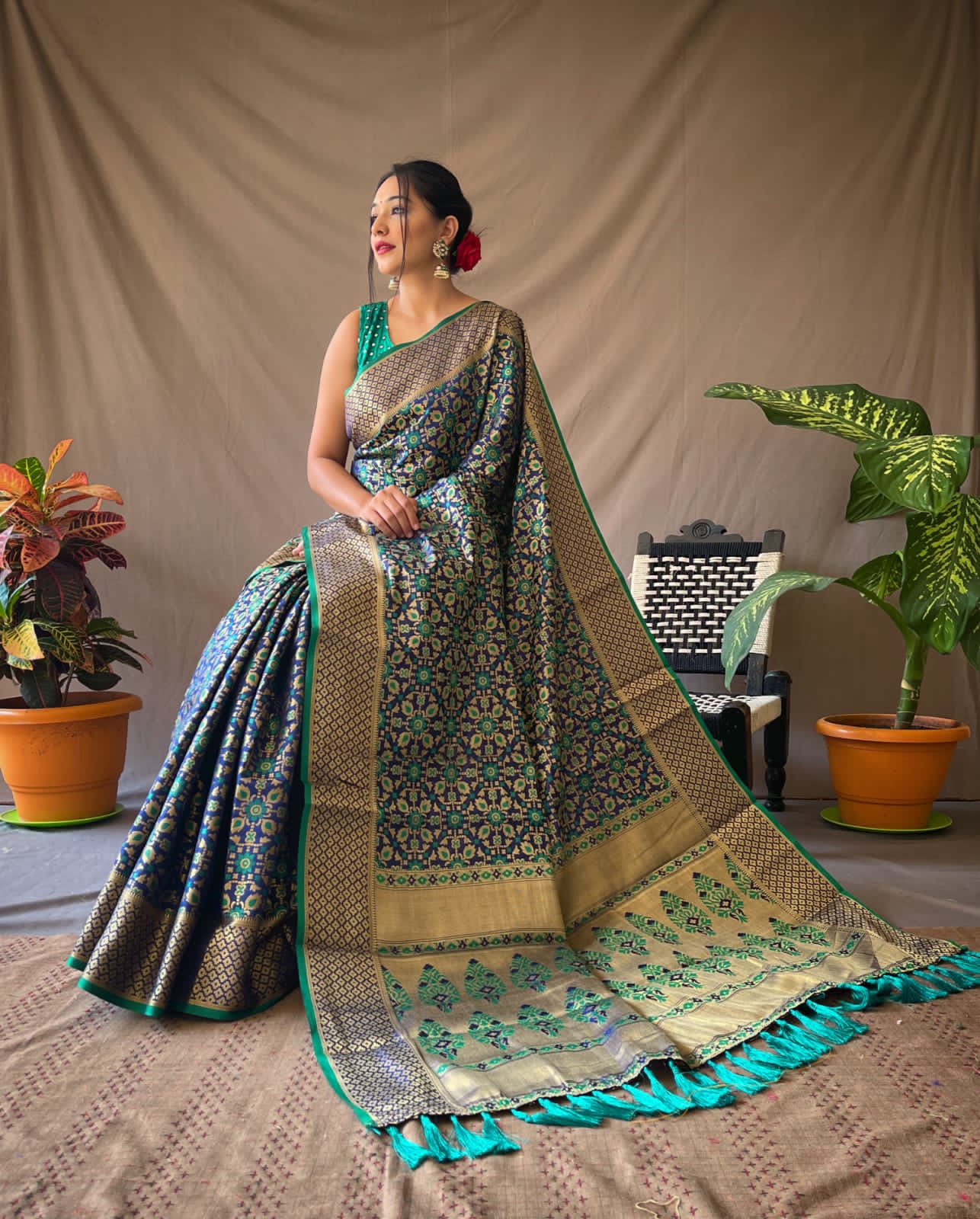 Most Trending Pure Silk Saree In Laheriya Style