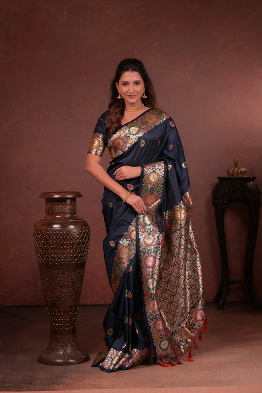 Classic Soft Silk Saree With Zari Weaving & tassels