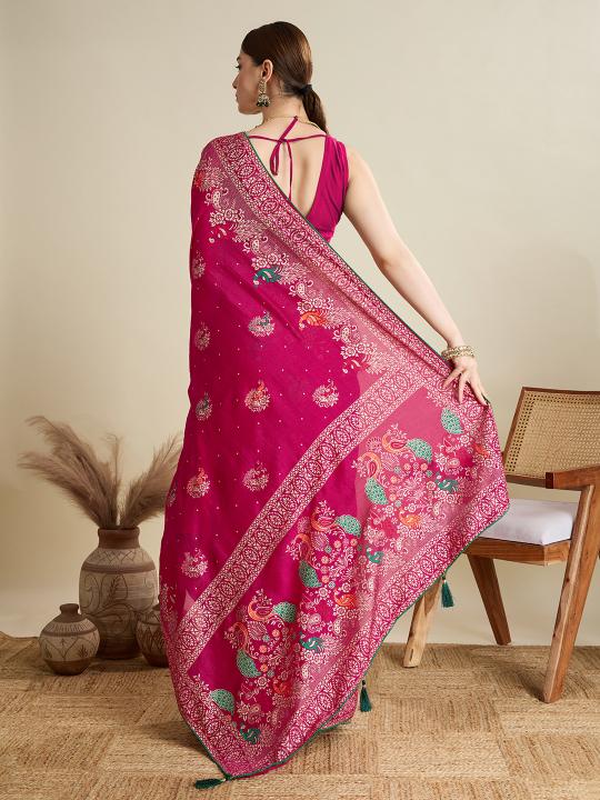 Best Wedding Banarasi Silk Saree With Rich Pallu