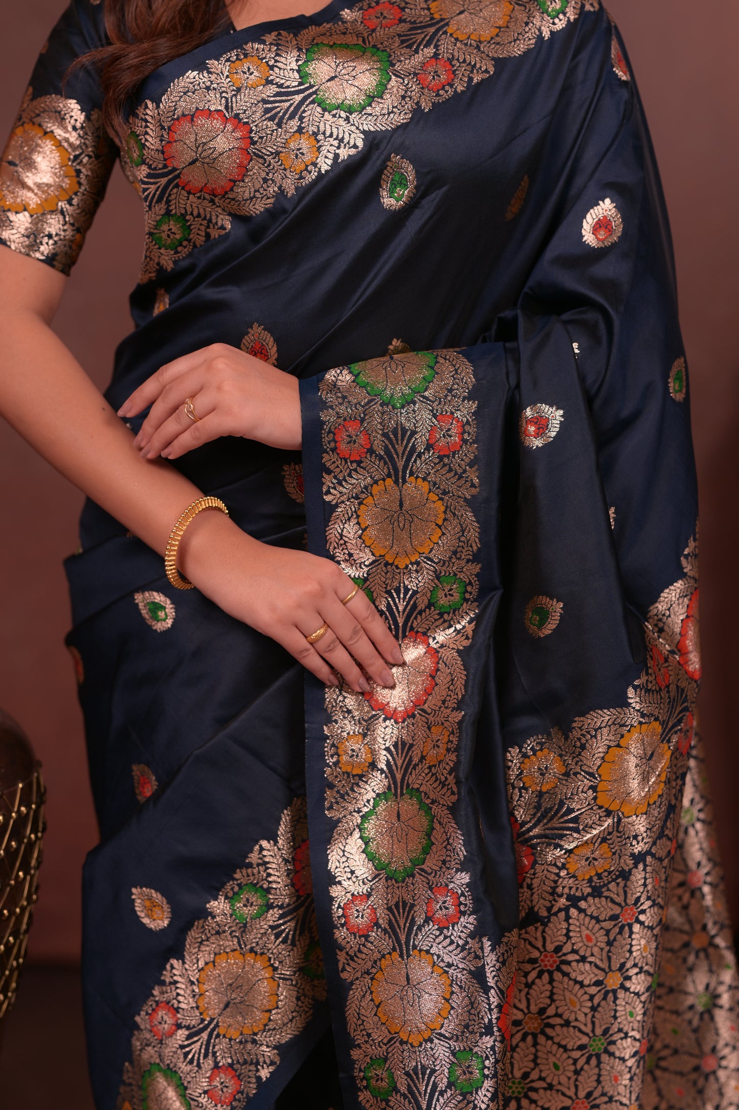 Classic Soft Silk Saree With Zari Weaving & tassels