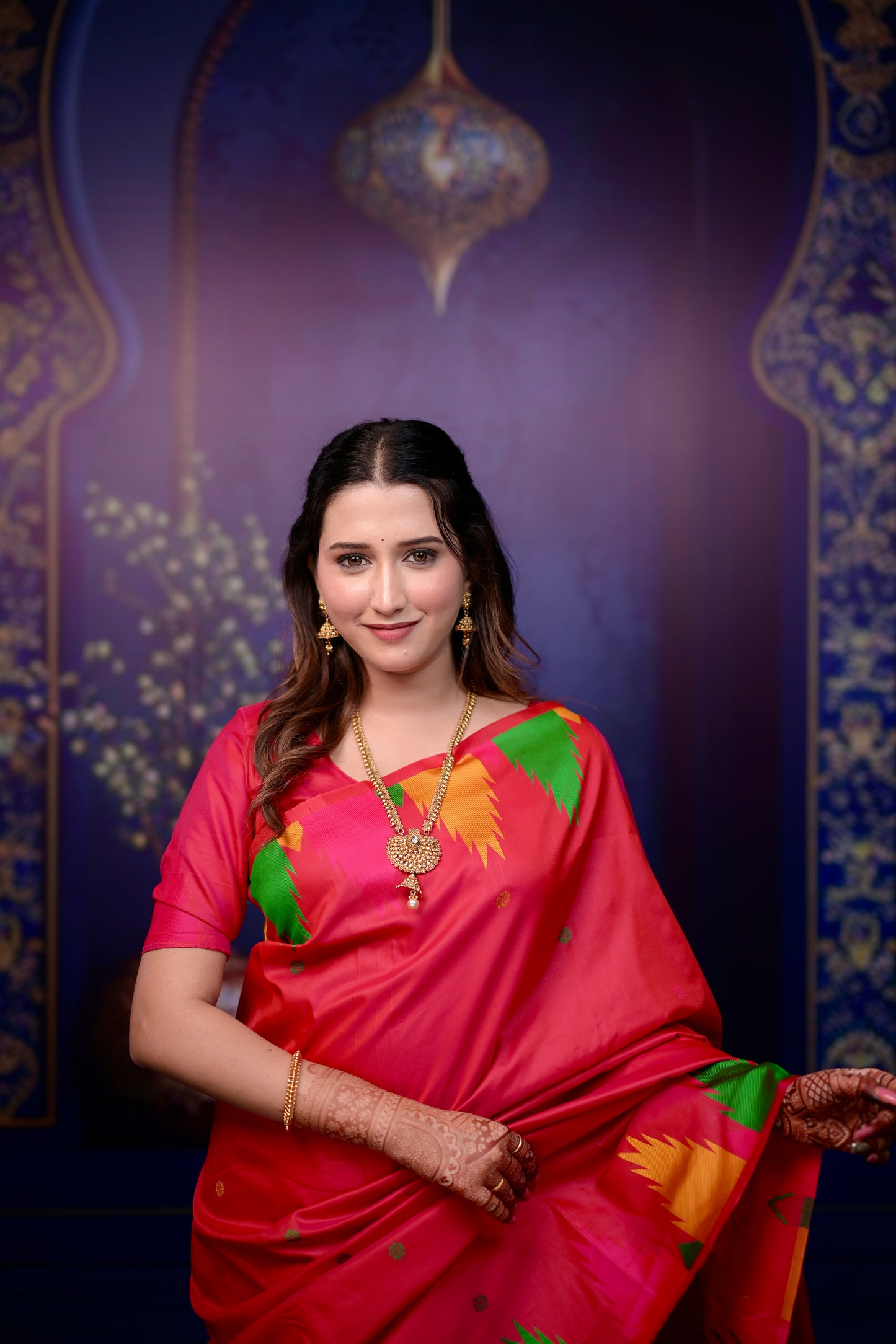 Very Ravishing Soft Silk Saree With Zari Weaving