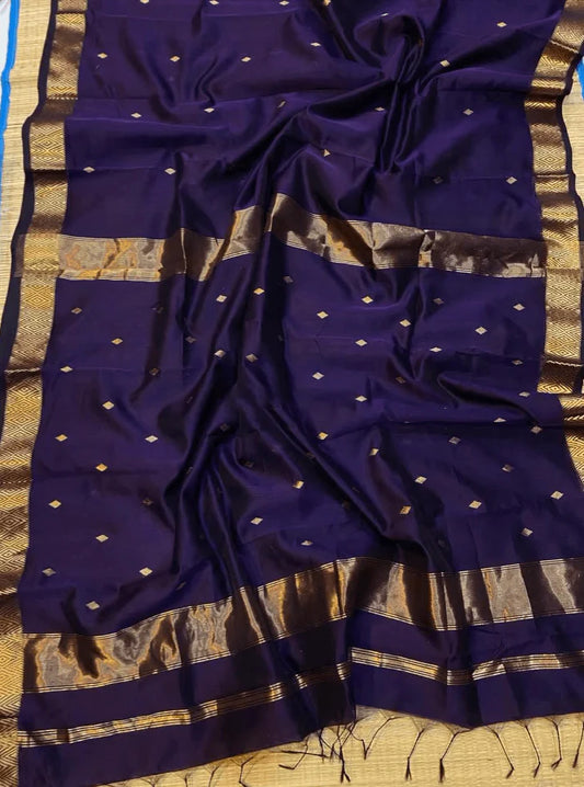 Bollywood Style Purple Cotton Silk Saree With Stunning Blouse Piece