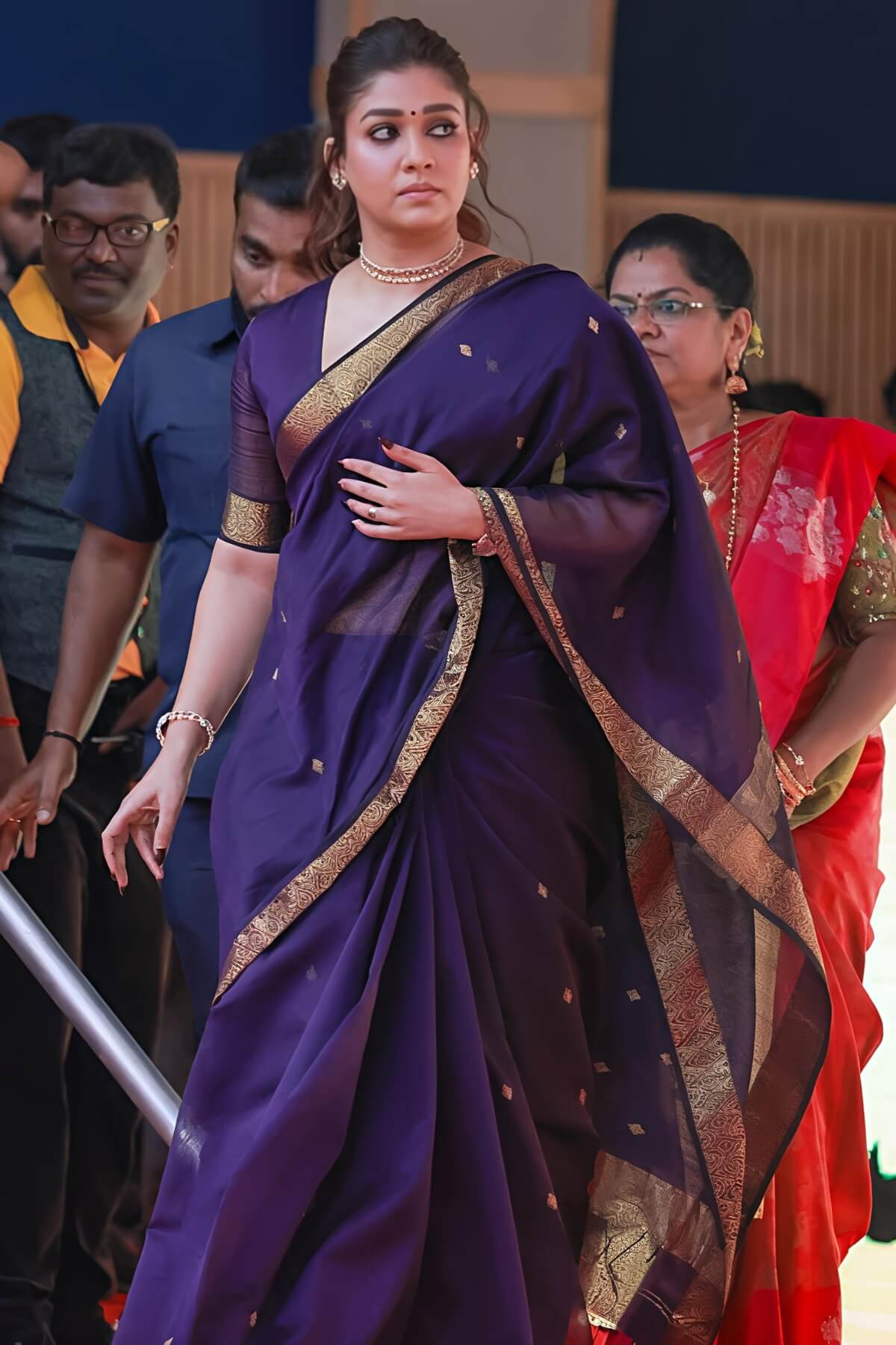 Bollywood Style Purple Cotton Silk Saree With Stunning Blouse Piece
