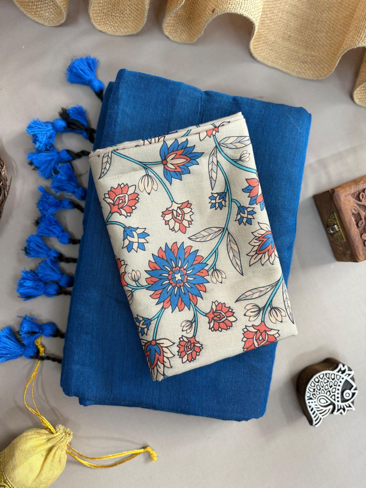 Blue Handloom Cotton Saree With Flower Printed Blouse