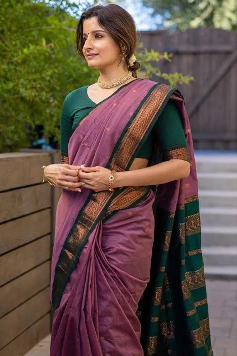 Pleasing Lavender Soft Silk Saree With Unique Blouse Piece