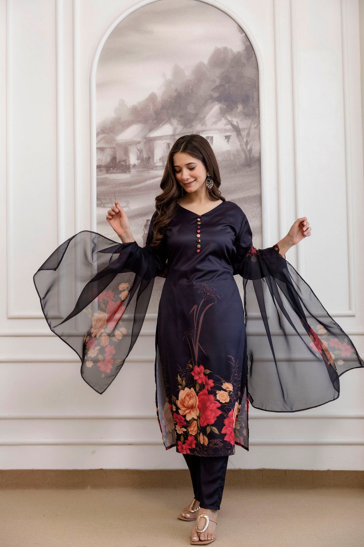 Very Appealing Soft Silk Floral Print Suit Set