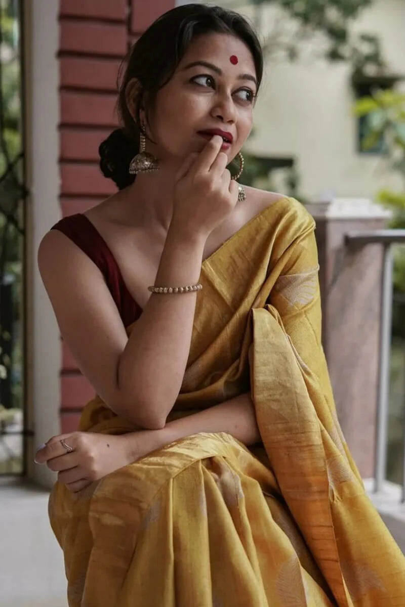 Winsome Mustard Linen Silk Saree With Adorable Blouse Piece