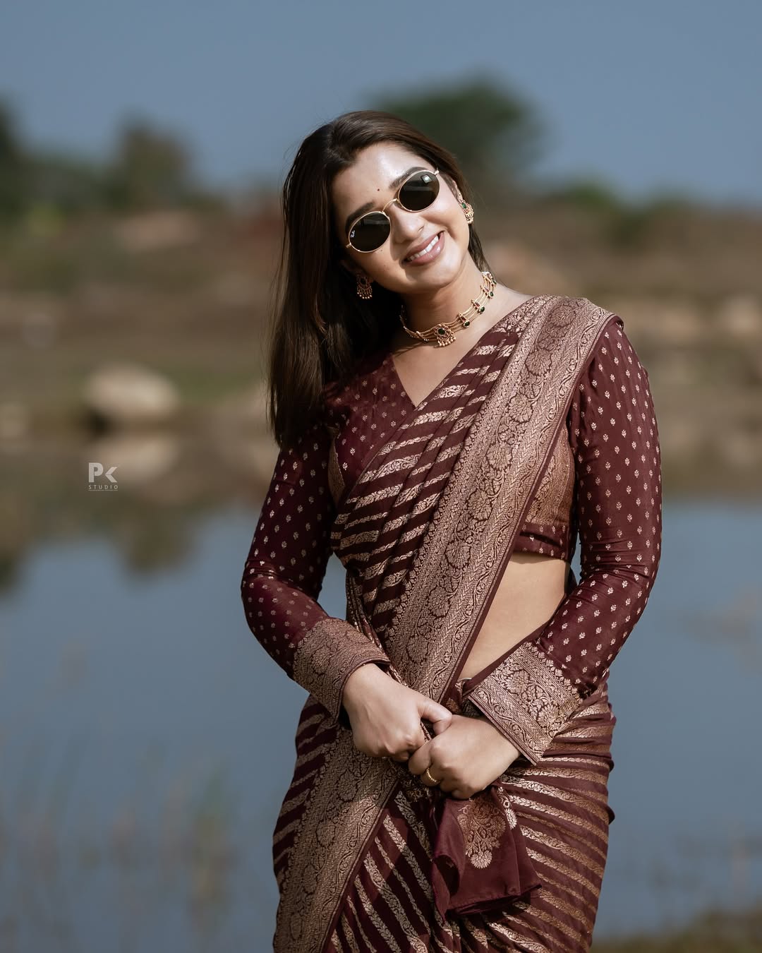 Stunning Soft Silk Saree With Lovely Blouse Piece