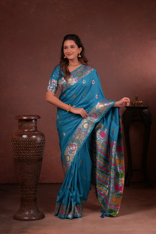 Classic Soft Silk Saree With Zari Weaving & tassels