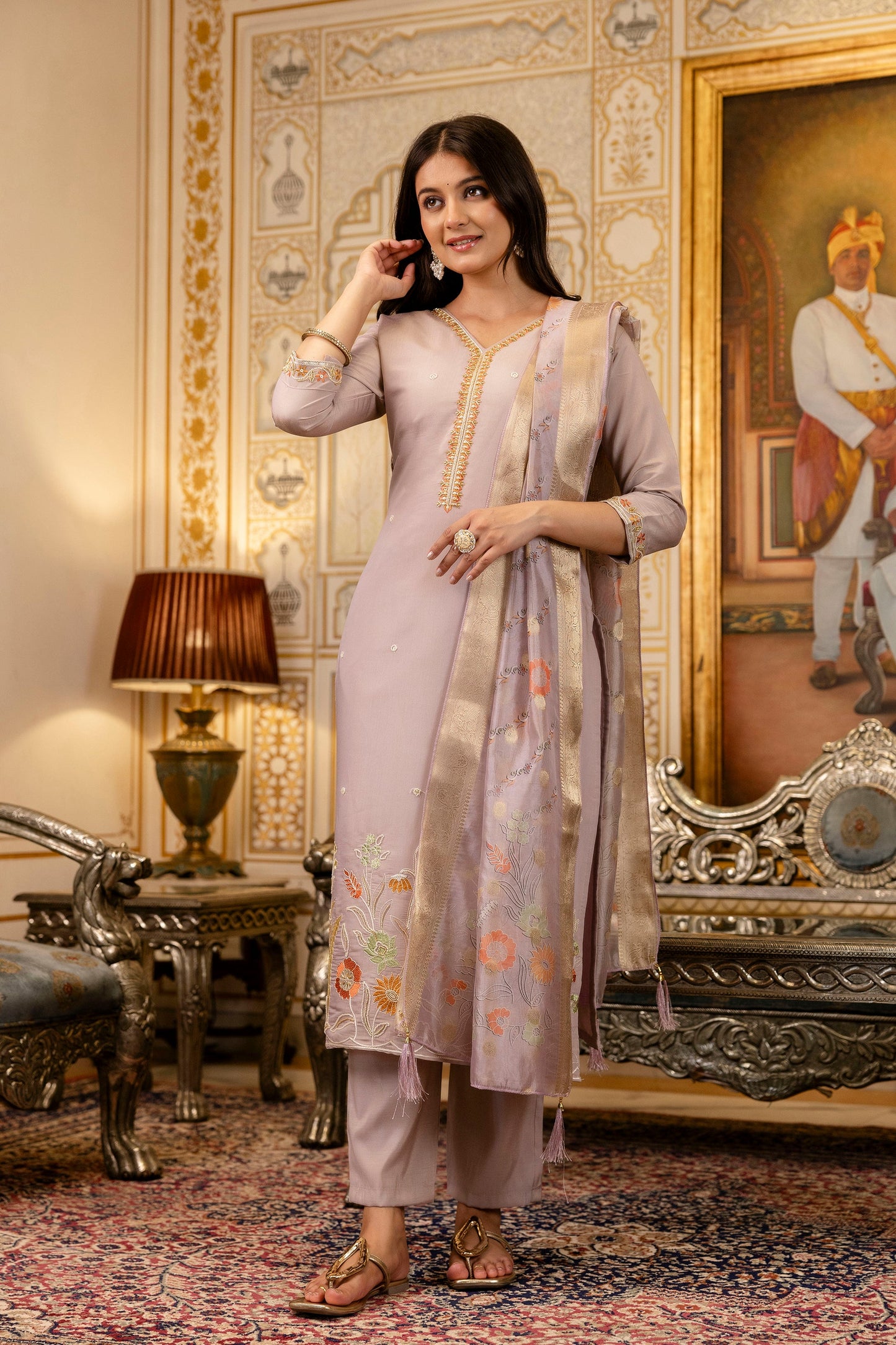 Very Good-Looking Viscose Silk Embroidery Suit Set