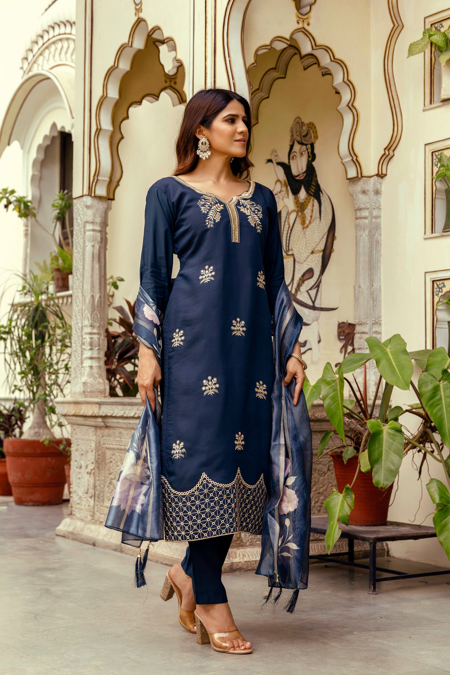 Very Alluring Viscose Silk Embroidery Suit Set