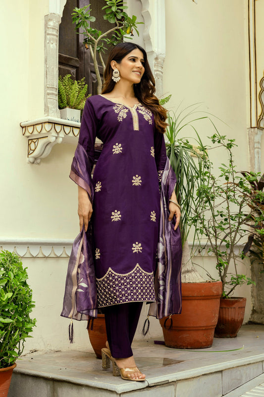 Very Alluring Viscose Silk Embroidery Suit Set