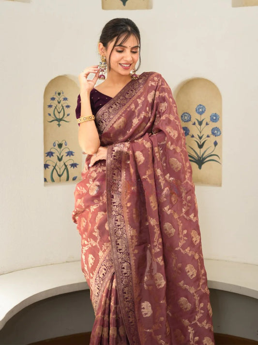 Very Ravishing Soft Silk Saree With Beautiful Rich Pallu