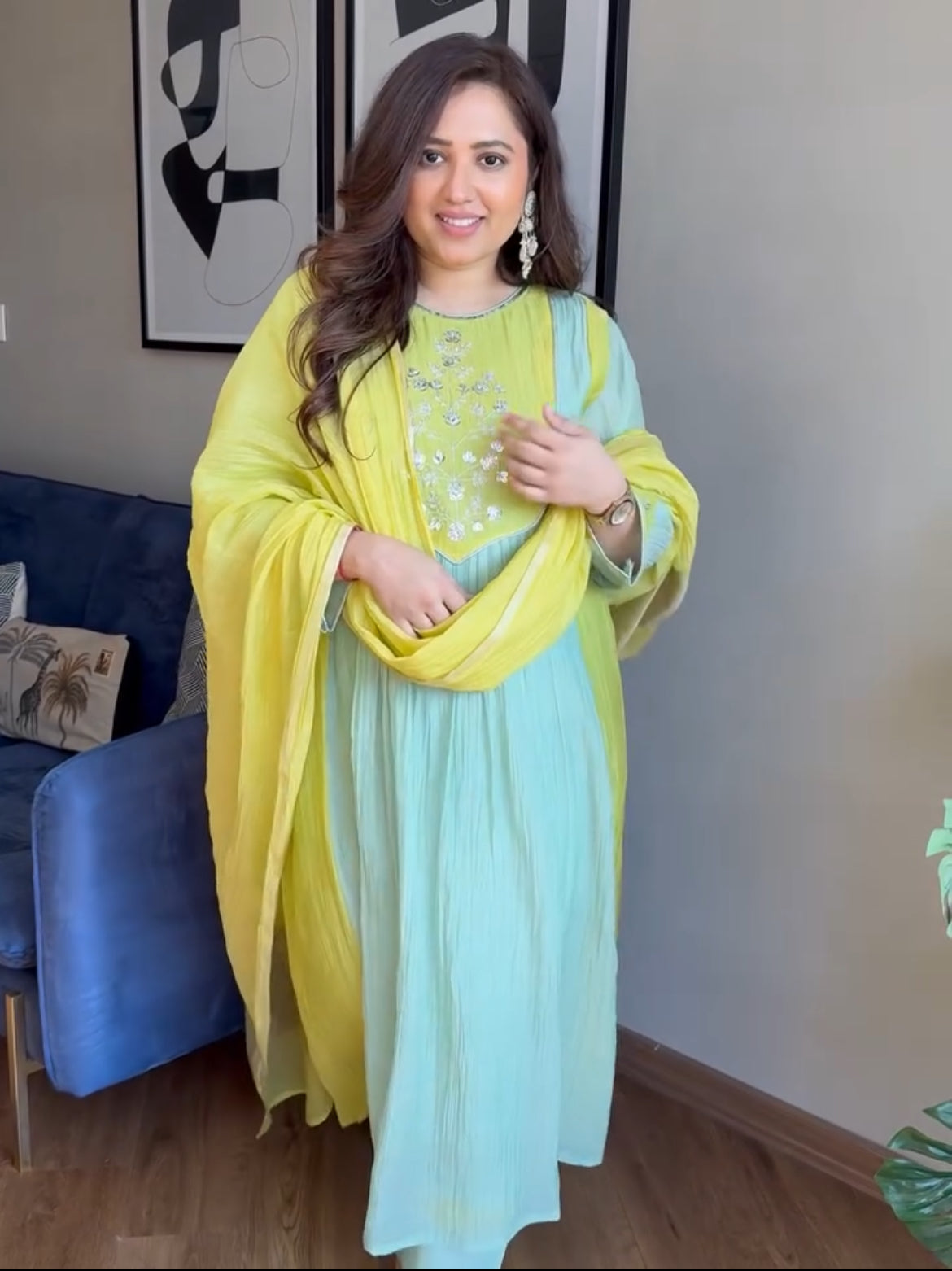 Very Beautiful Mul Chanderi Embroidery Suit Set