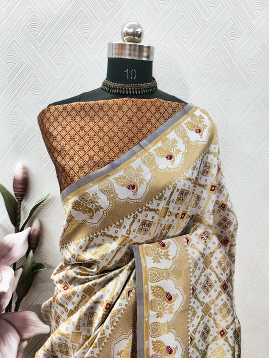 Aesthetic Soft Silk Saree With Rich Pallu