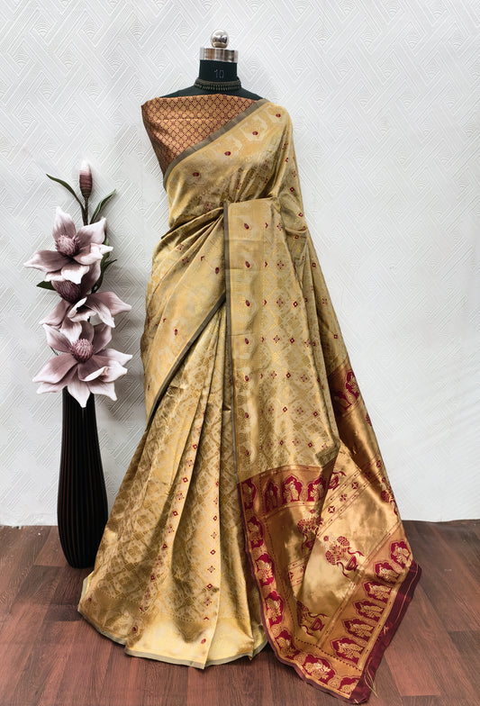 Aesthetic Soft Silk Saree With Rich Pallu
