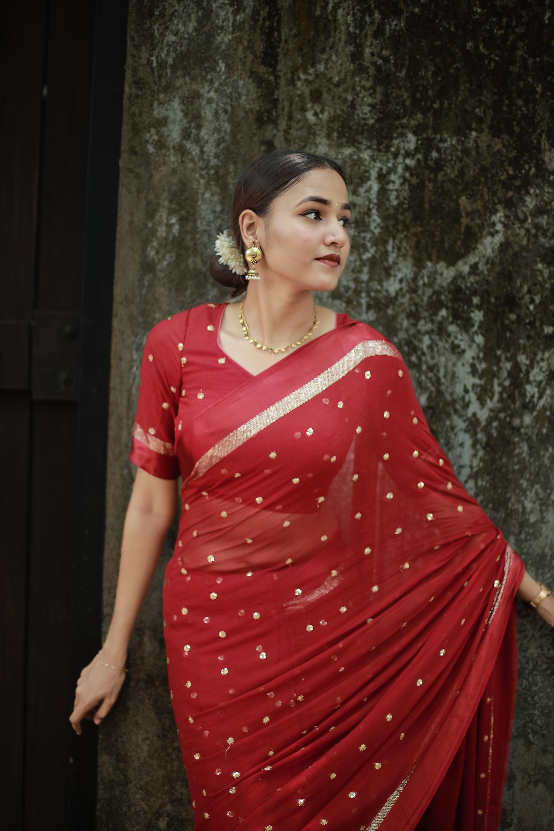 Most Trending Viral Pure Viscose Georgette Festival Maroon Saree With Satin Border