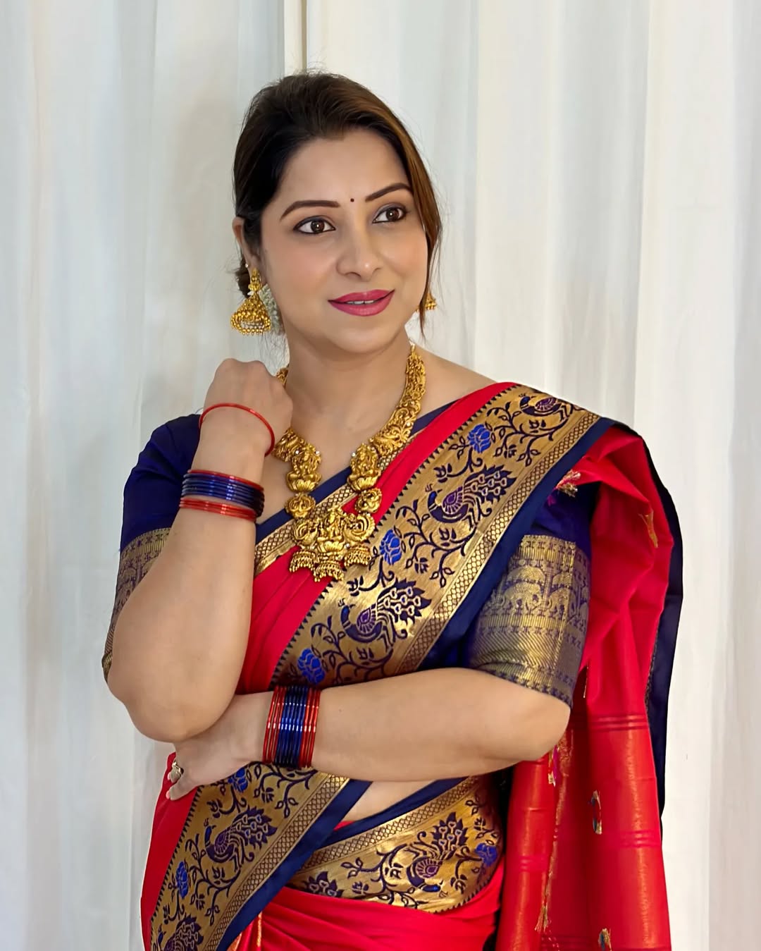Luxurious Cotton Silk Paithani Silk Saree With Zari Weaving
