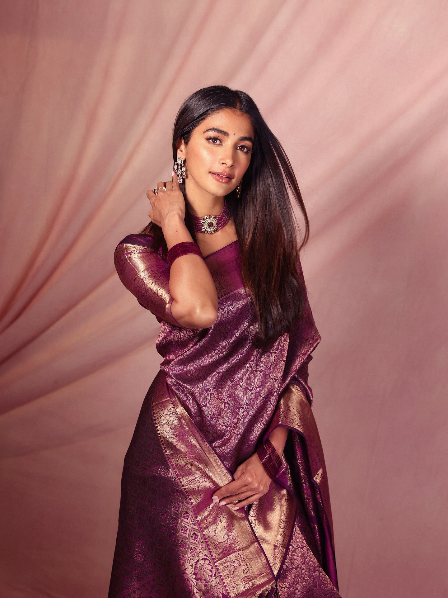 Very Attractive Kanjivaram Soft Silk Saree With Elegant Blouse Peice