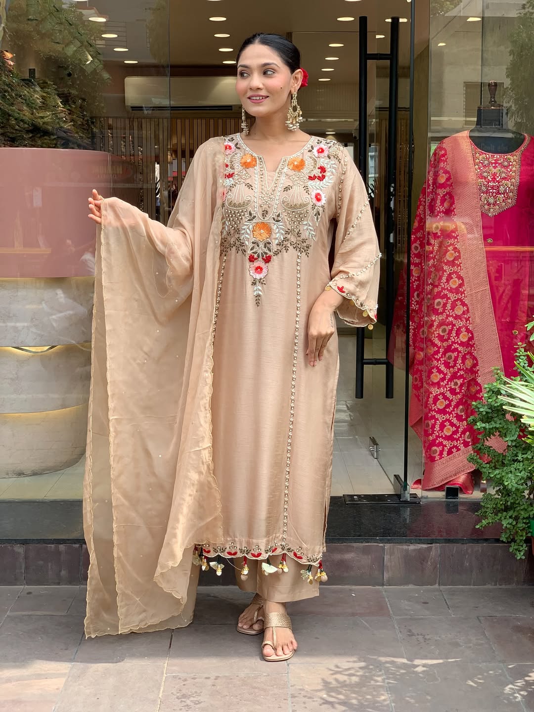 Aarunya Floral Embroidered Viscose Chanderi Suit Set