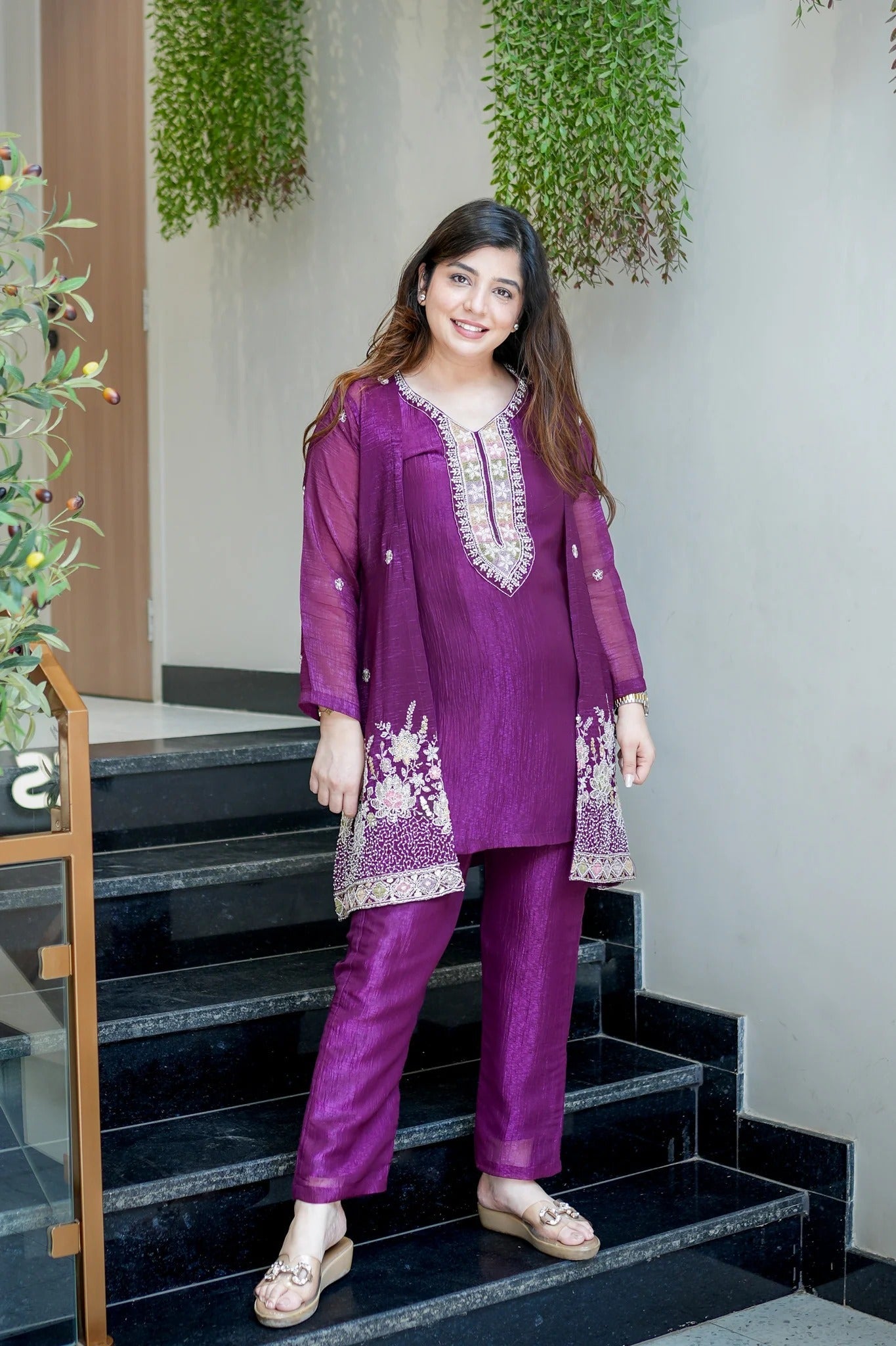 Premium Embroidered Chinon Silk Kurta Pant With Koti Set