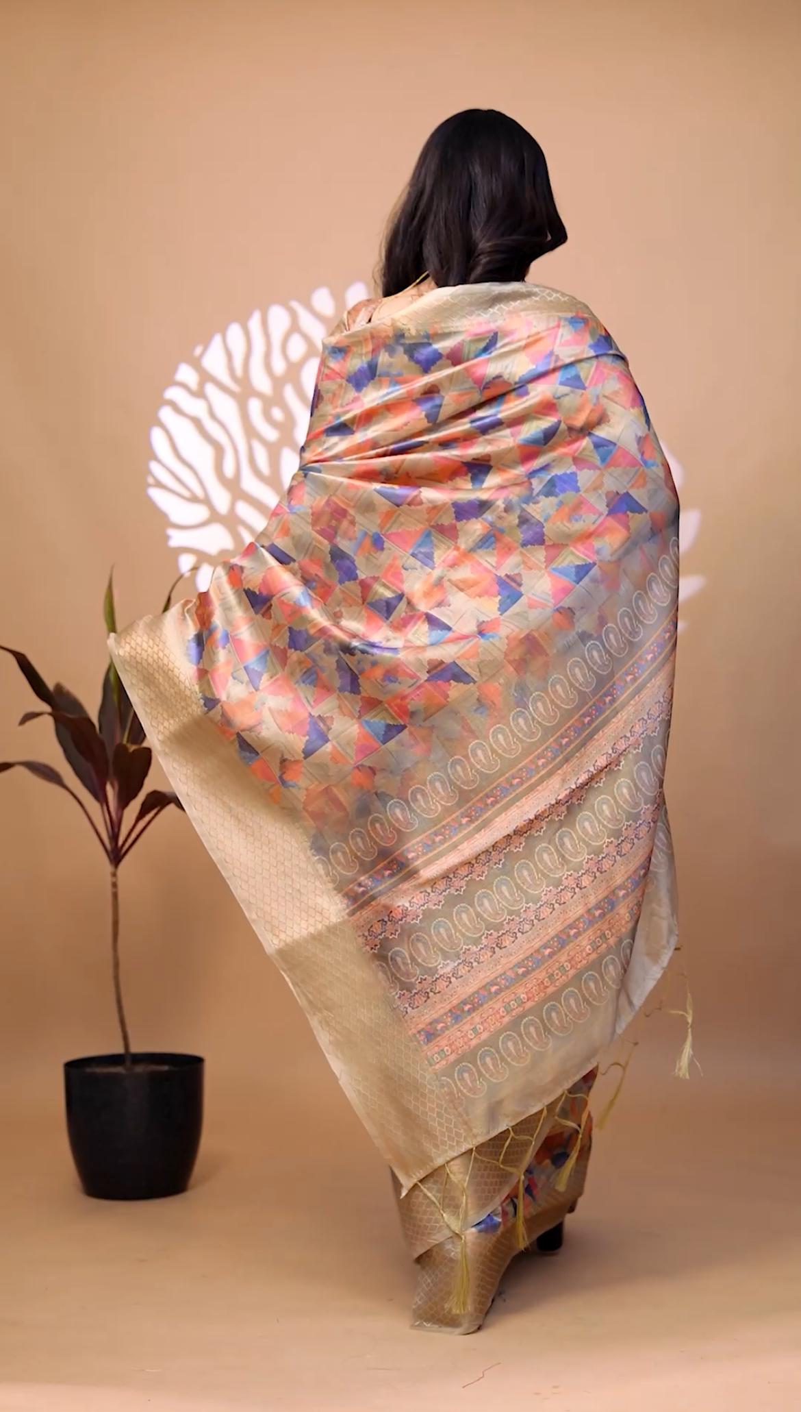 Stylish Multicolor Handllom Silk Blend Saree With Zari border