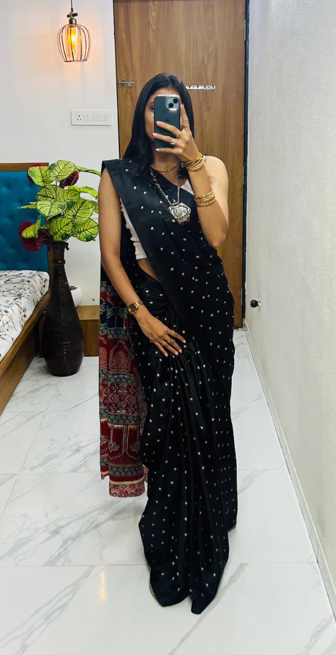 Elegant Pure Gajji Silk Saree In Ajarakh Pattern