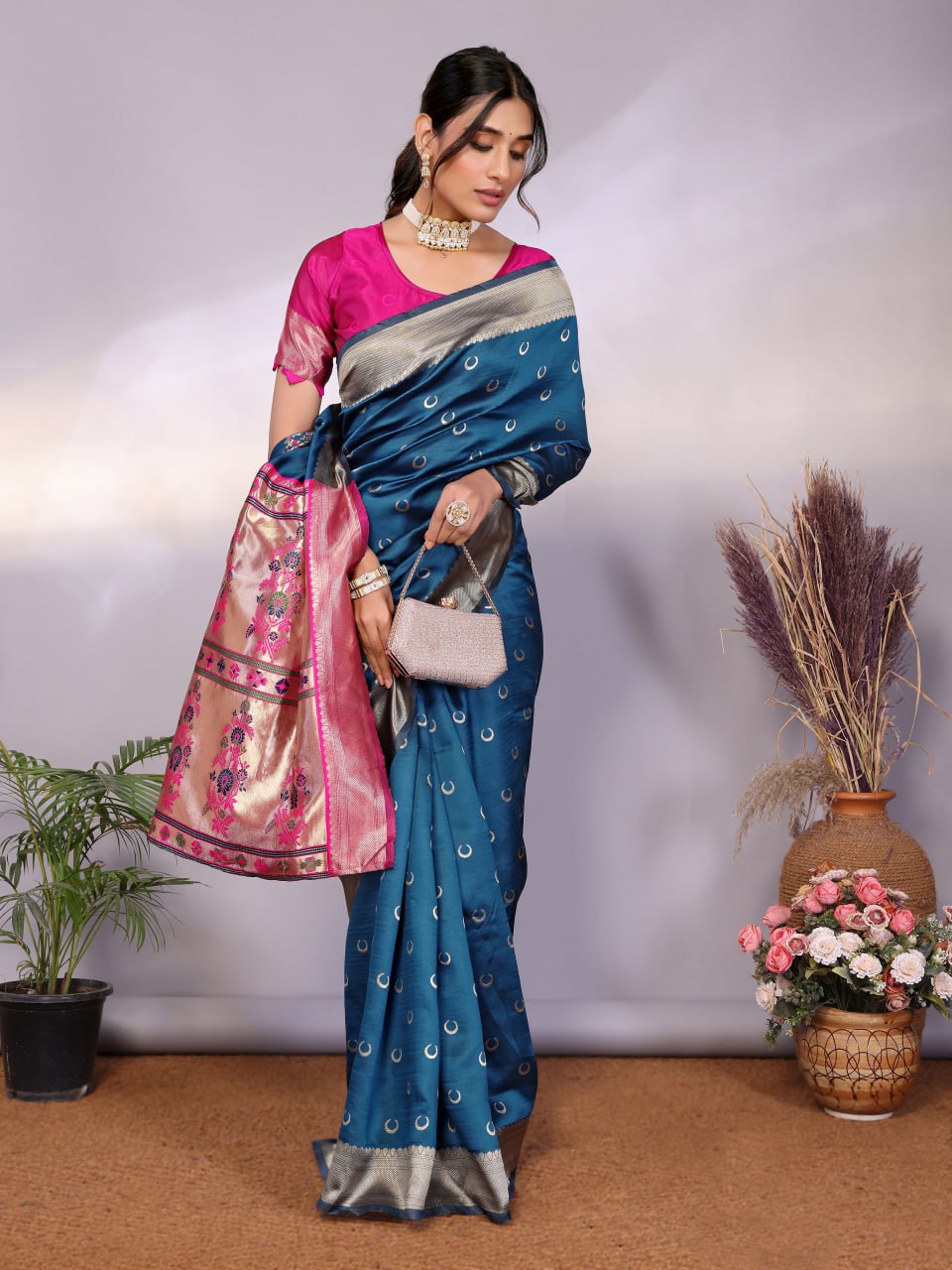 Most Graceful Paithani Silk Saree With Rich Border & Pallu