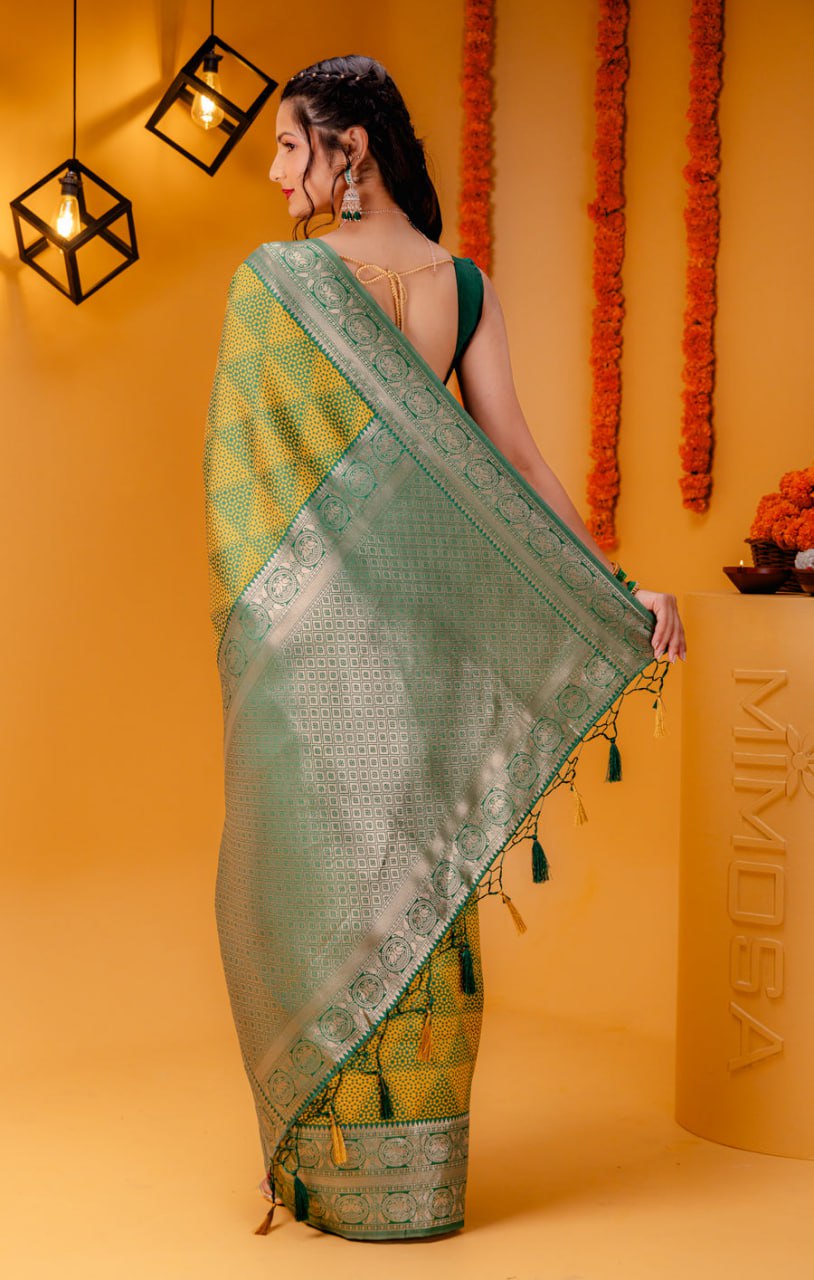 Most Engaging Banarasi Silk Saree With Zari Weaving