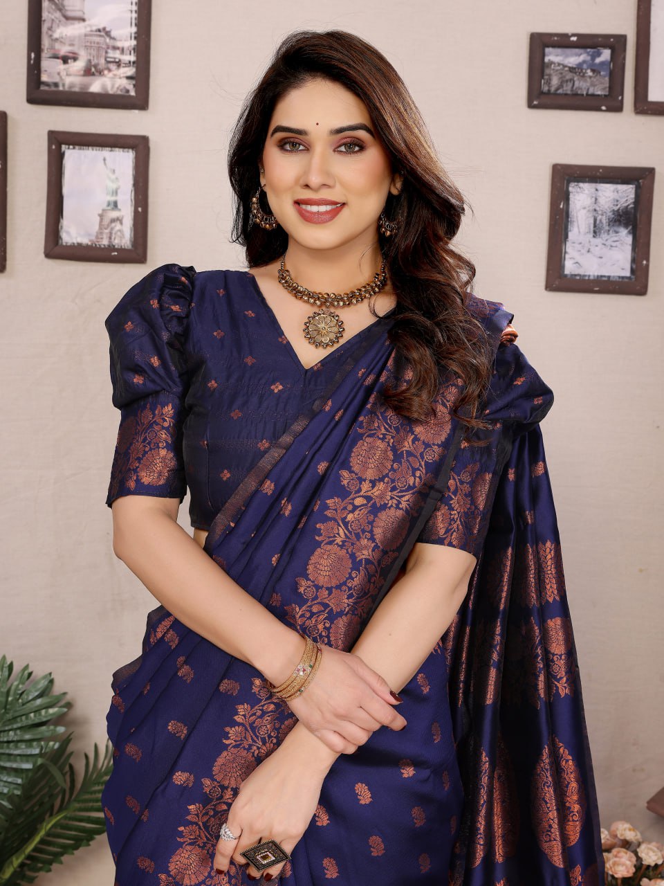 Most Graceful Banarasi Silk Saree With Rich Pallu