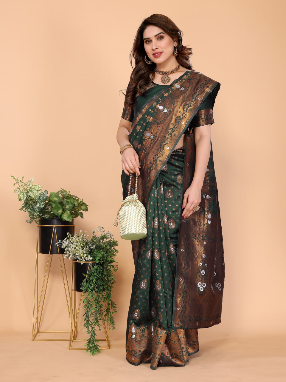 Most Charming Banarasi Silk Saree With Rich Pallu