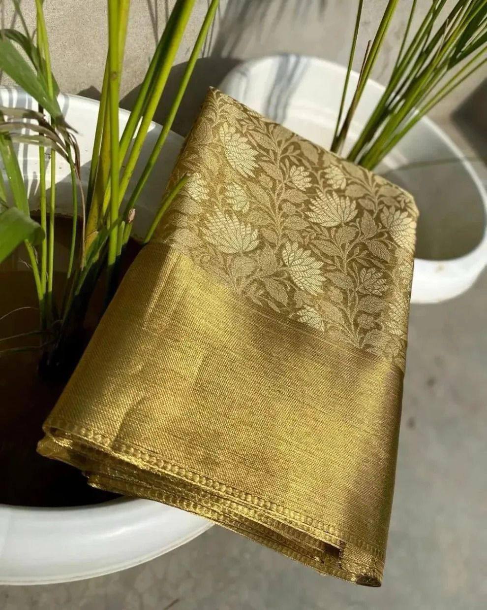 Most Trending Bollywood Tissue Metalic Pure Banarasi Zari Silk Saree