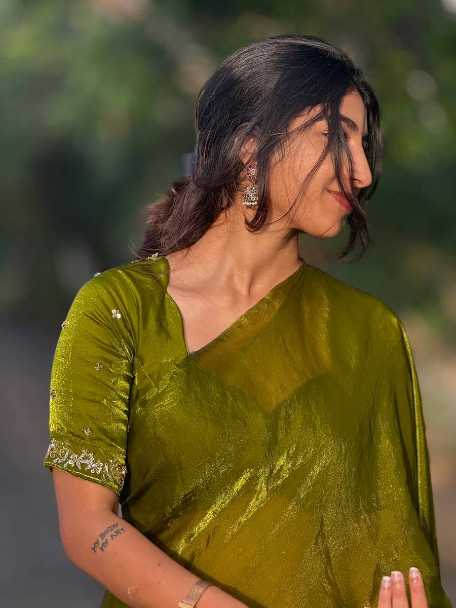 Most Viral Designer Pure Tissue Silk Saree With Designer Blouse