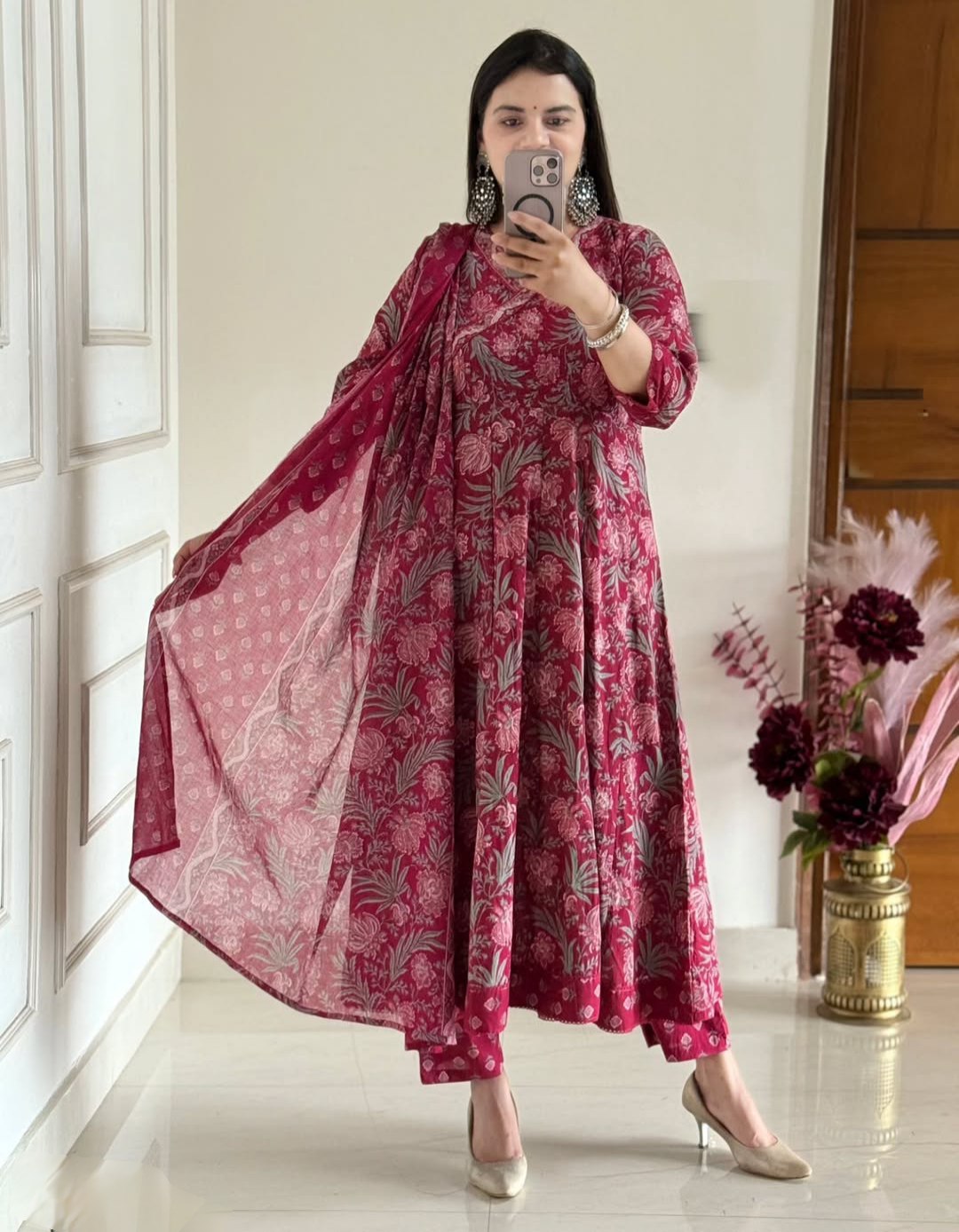 Very Elegant Anarkali Style Pure Cotton Suit Set
