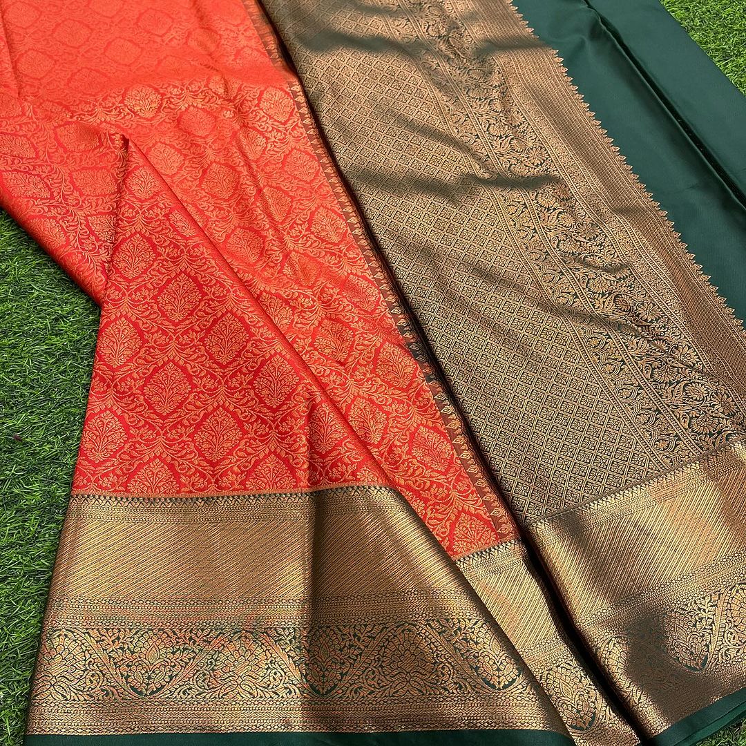 Most Attractive Banasari Silk Saree With Blouse
