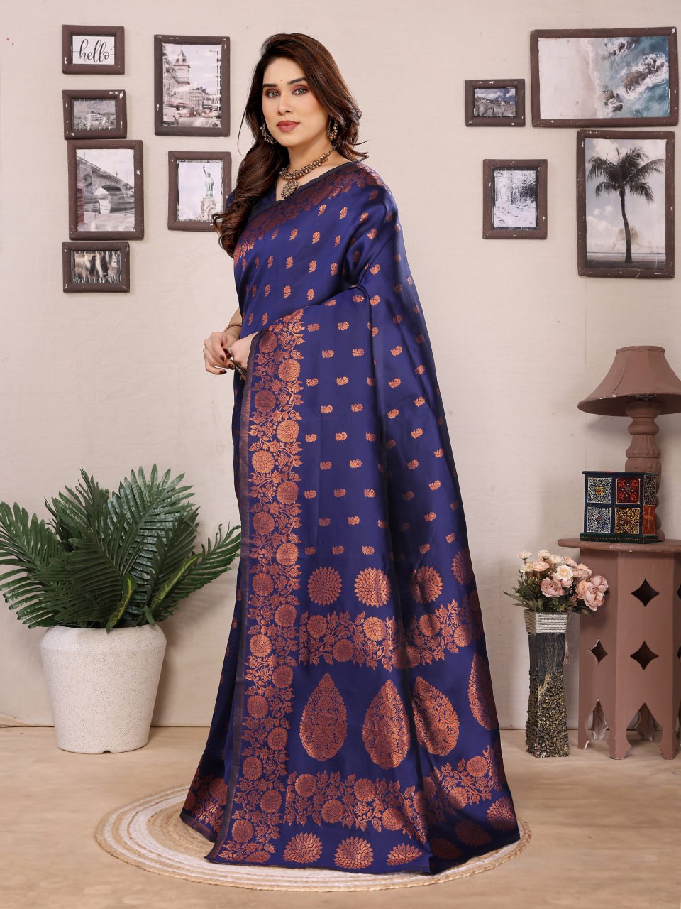 Most Graceful Banarasi Silk Saree With Rich Pallu