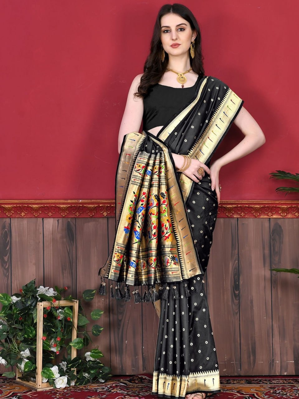 Most Charming Paithani Silk Saree With Rich Pallu
