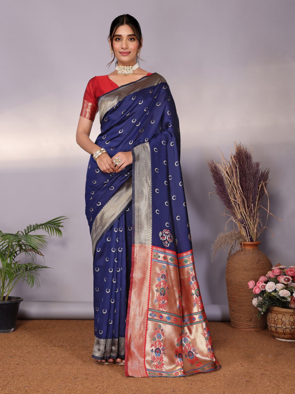 Most Graceful Paithani Silk Saree With Rich Border & Pallu