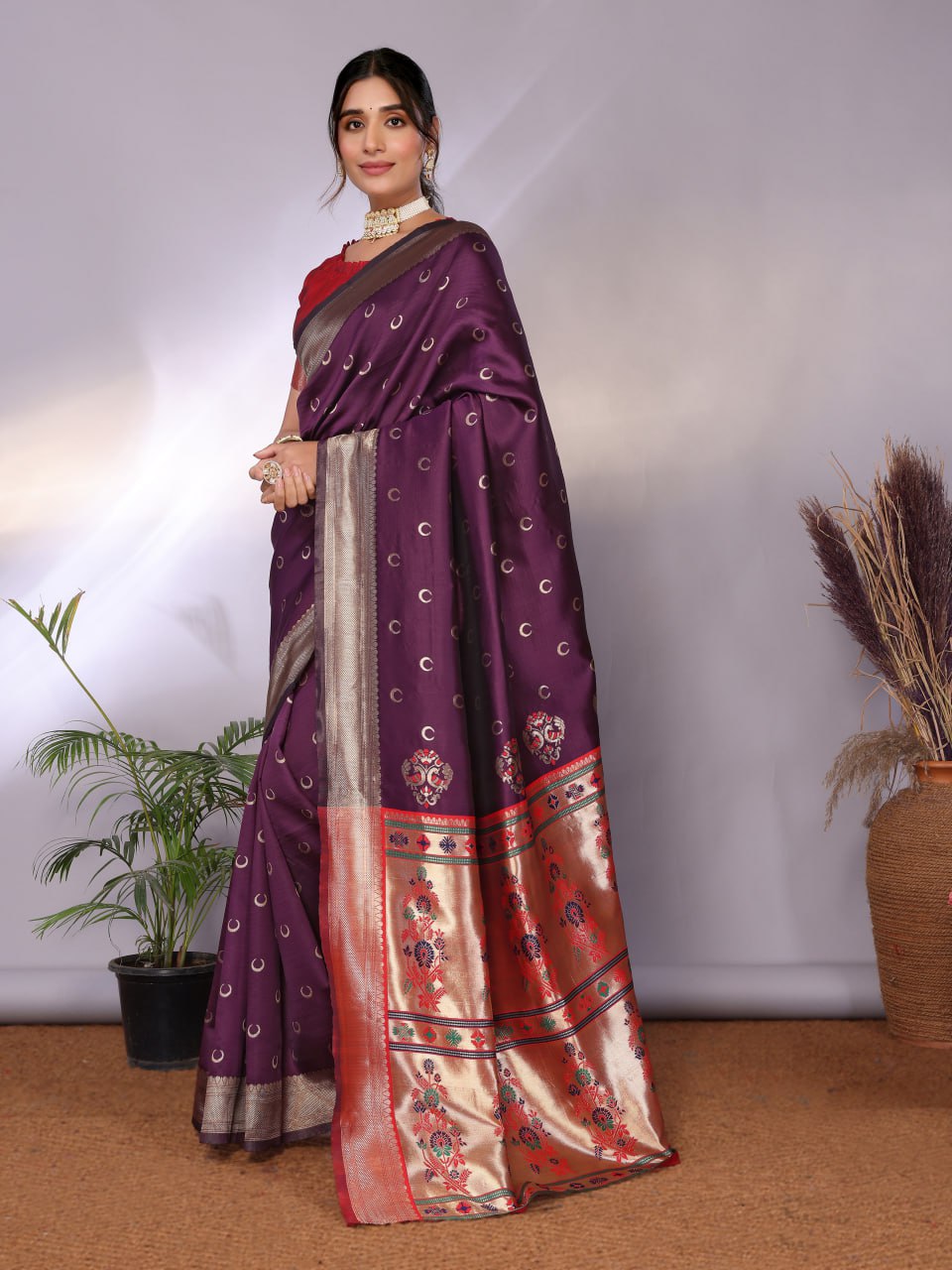 Most Graceful Paithani Silk Saree With Rich Border & Pallu