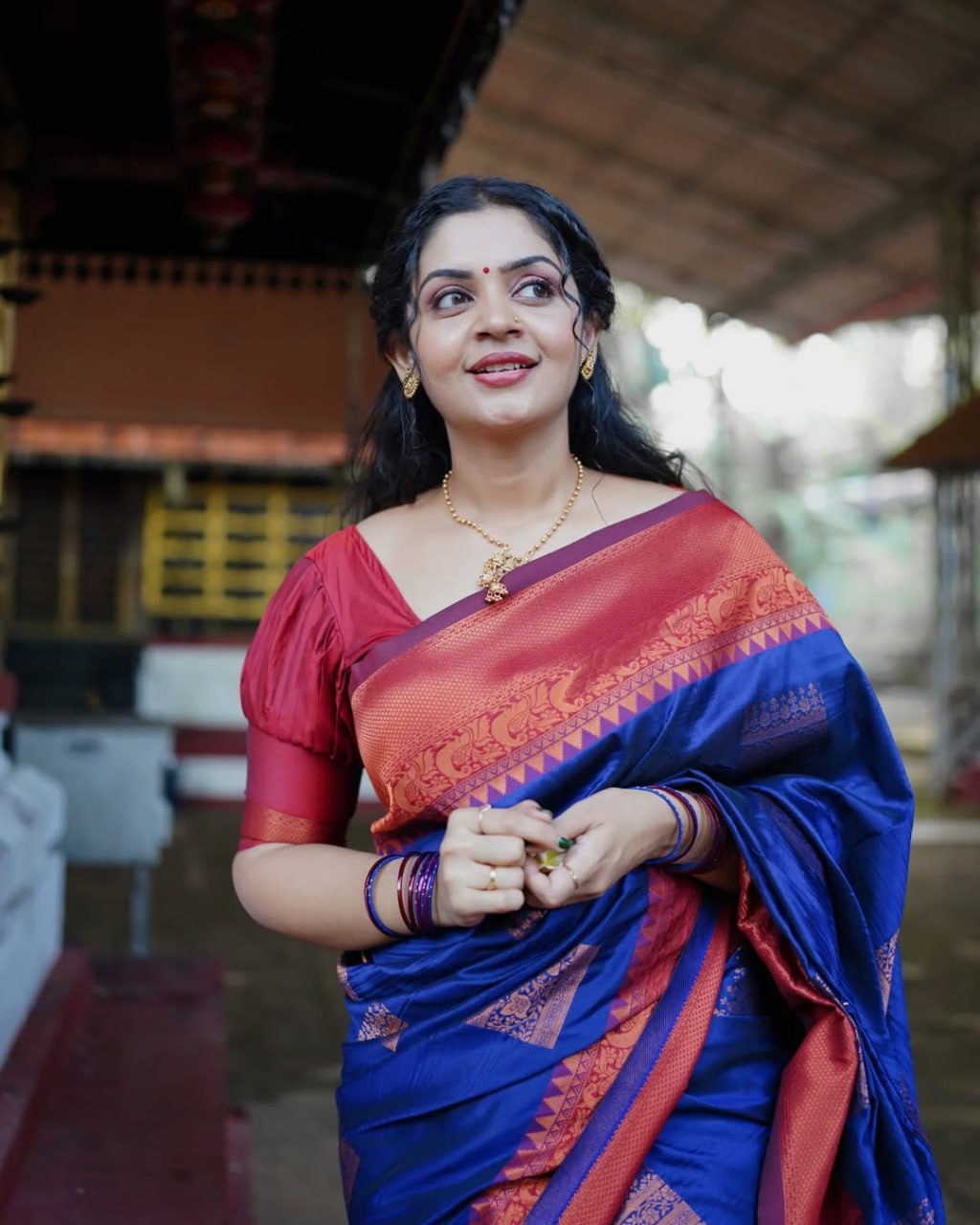 Most Pretty Banasari Silk Saree With Blouse