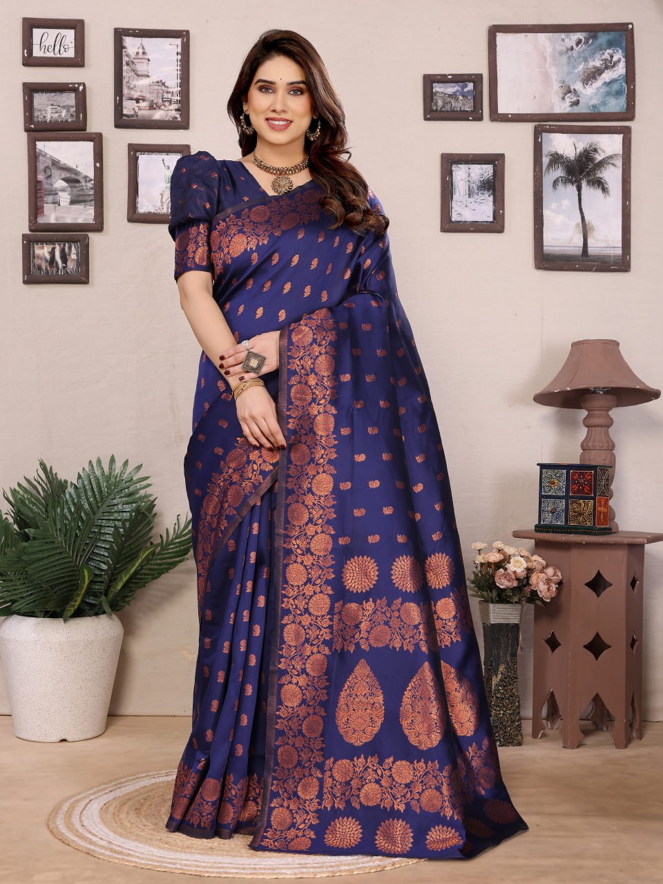 Most Graceful Banarasi Silk Saree With Rich Pallu