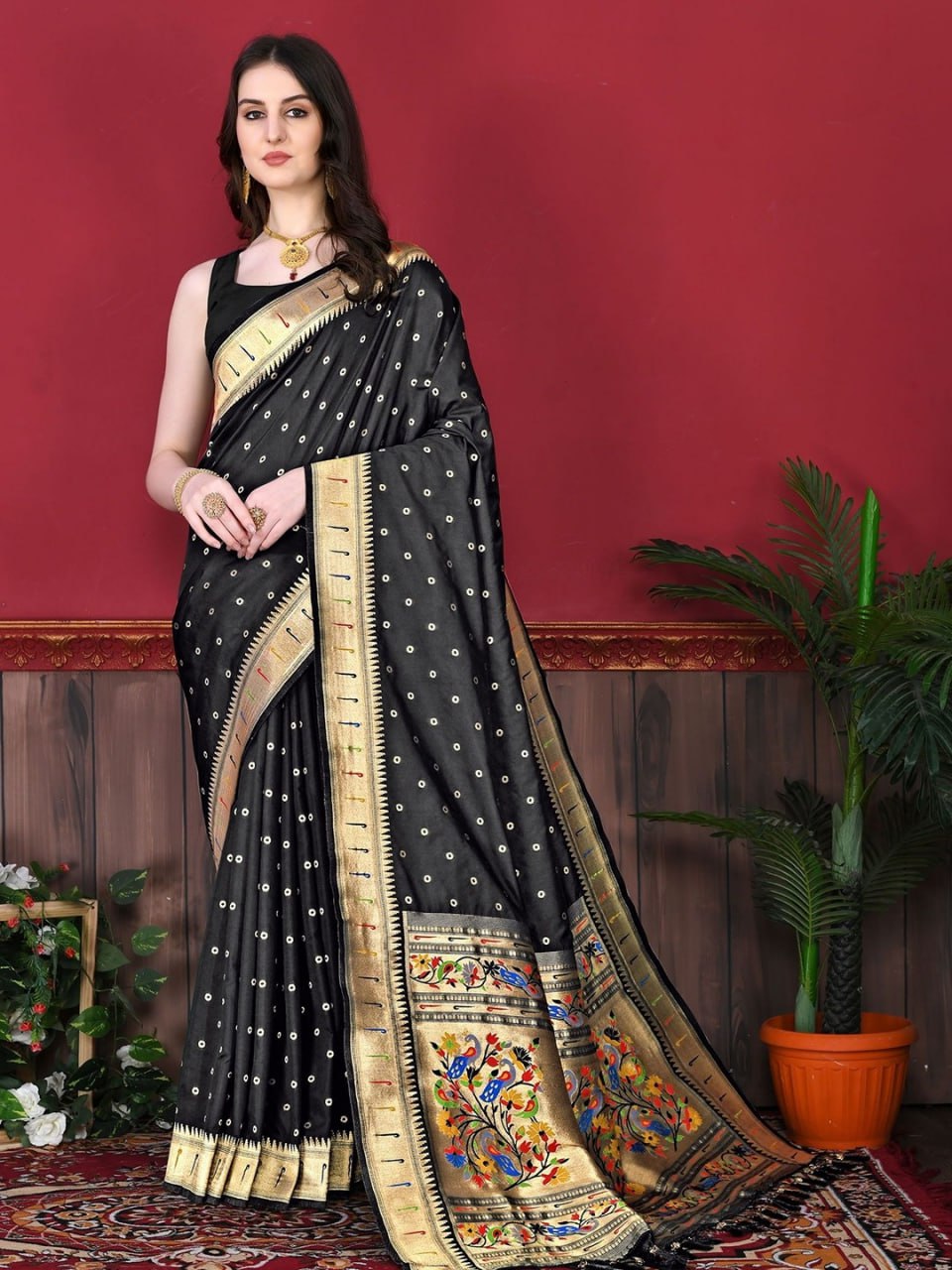 Most Charming Paithani Silk Saree With Rich Pallu