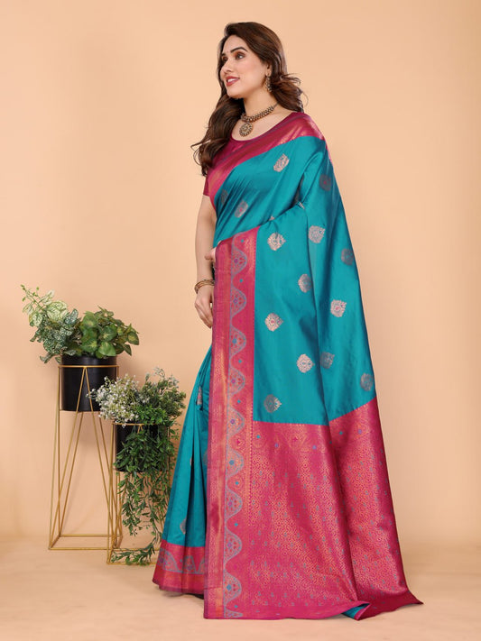 Most Engaging Banarasi Silk Saree with with Rich Pallu