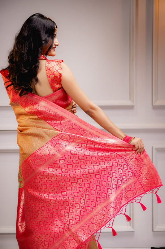 Most Elegant Banarasi Silk Saree With Zari Weaving