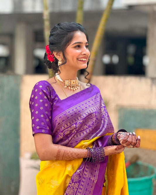 Most Beautiful Banarasi Silk Saree With Zari Weaving