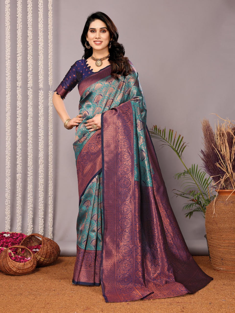 Most Appealing Banasari Silk Saree With Blouse