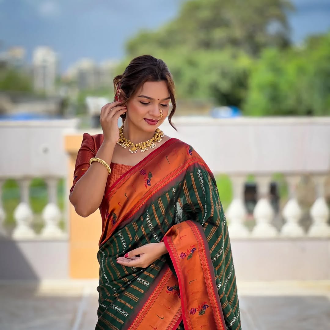 Most Elegant Banasari Silk Saree With Blouse