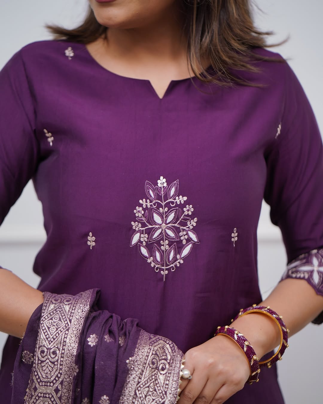 Very Stunning Chanderi Silk Embroidery Suit Set