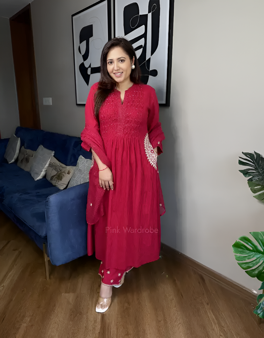 Very Graceful Pure Mul Cotton Embroidery Suit Set