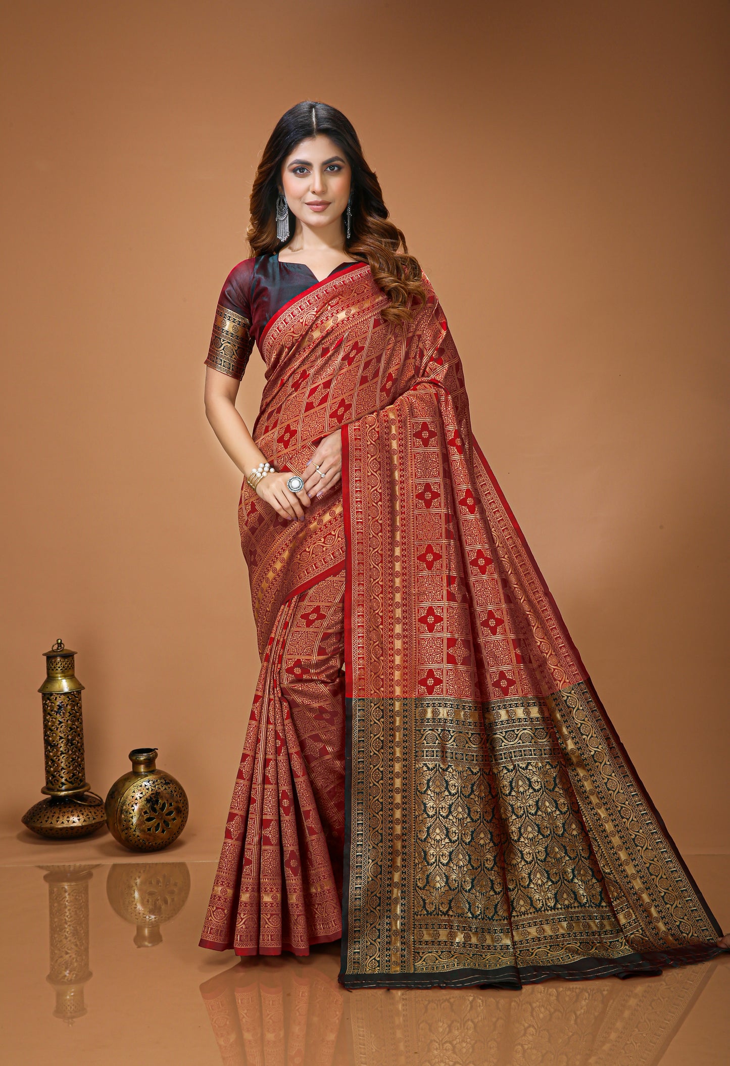 Very Engaging Soft Silk Saree With Beautiful Blouse Piece